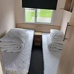 Caravan Getaway Sand Le Mere Tunstall