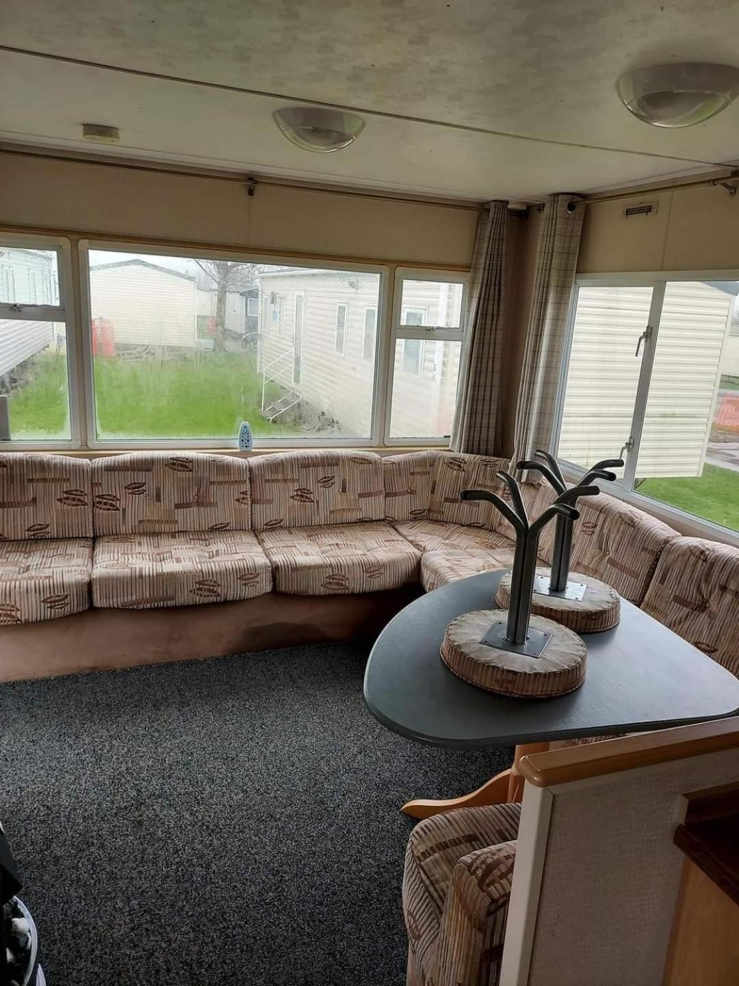 Caravan Getaway Le Mere Tunstall Kingston upon Hull